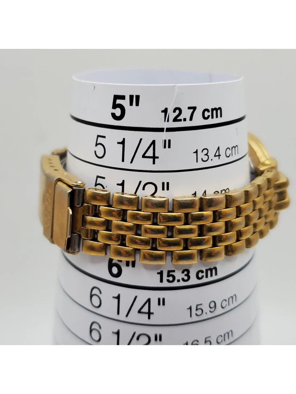Guess Watch Womens 24mm Gold Tone Round Dial New Battery